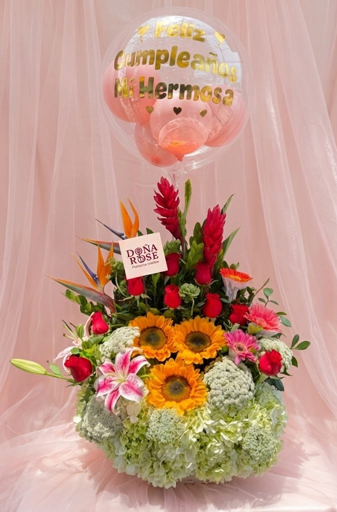 Arreglo de Rosas y Girasoles “Luana”