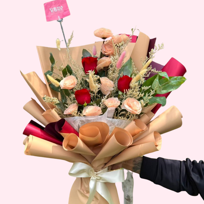 Ramo de rosas y flores premium “Susanita “
