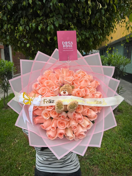 Ramo buchón de 50 rosas rosado bebe "Divina"