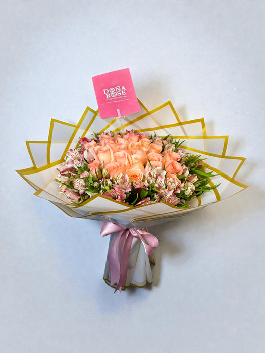 Ramo buchón de 24 rosas rosadas "Ternura"
