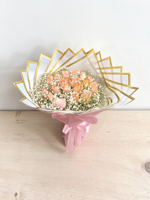 Ramo buchón de 24 rosas "Élite"