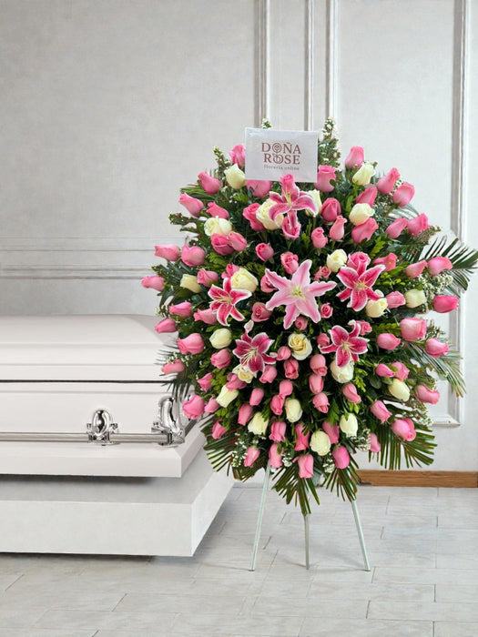 Corona Funbre de Rosas Rosadas “Aura Celestial”