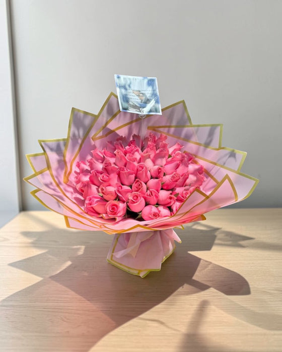Ramo Buchón de 50 Rosas Rosadas “fusión”