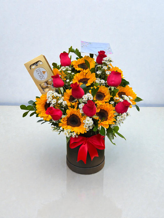 Box de rosas y girasoles "NELLY"