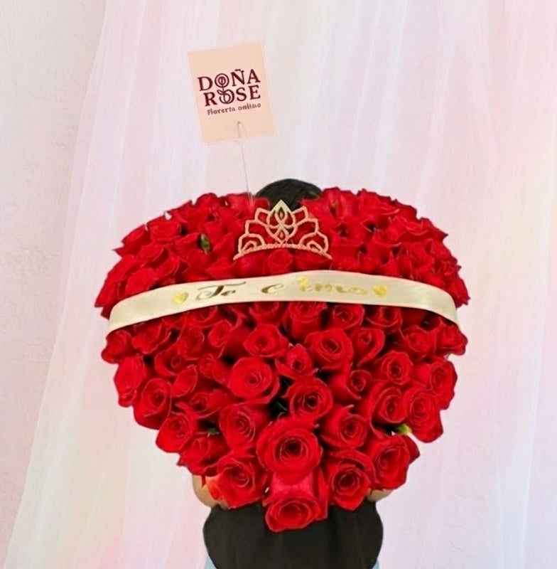 Corazón de 100 Rosas Rojas “My Love”