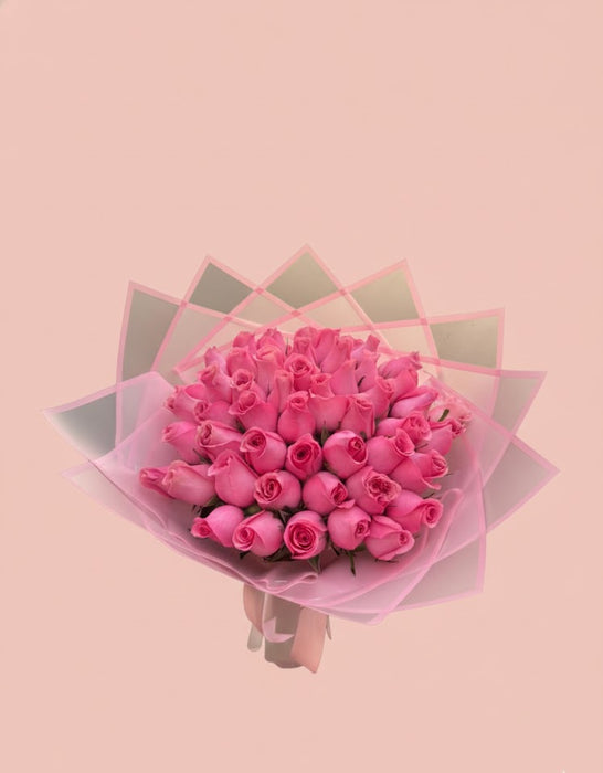 Ramo Buchón de 50 Rosas Rosadas “fusión”