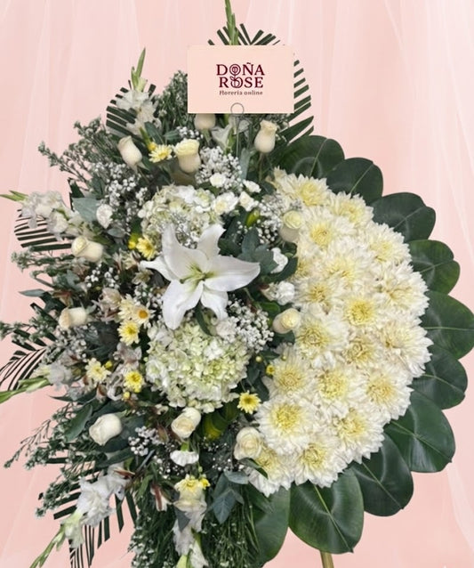 Corona Funebre con Rosas Blancas “Renacer”