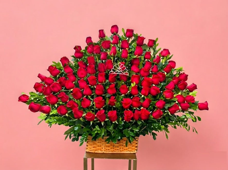 Canasta de 100 Rosas Rojas Freedom “Mi Reyna”